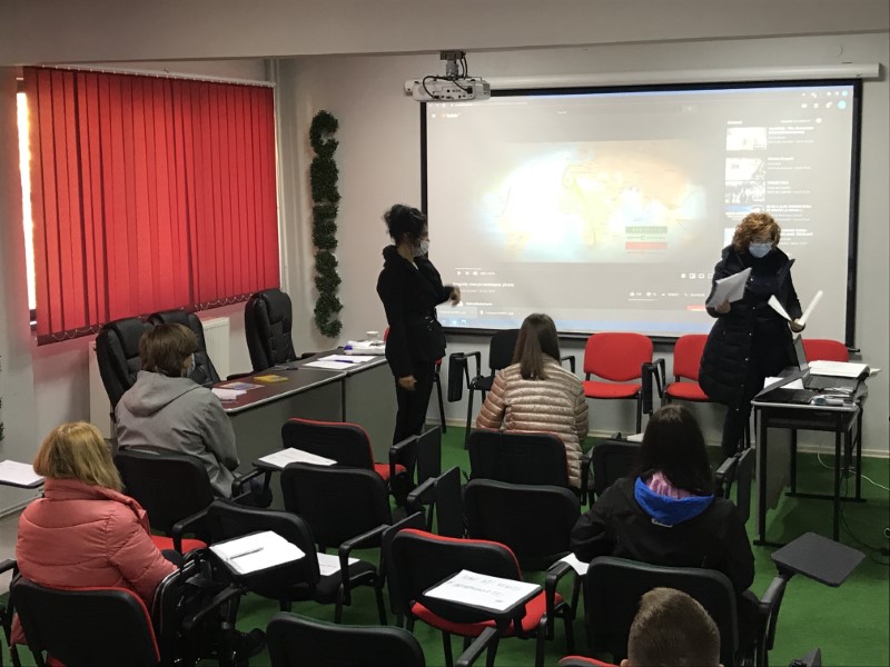 Universitatea din Petrosani / Seminar interactiv de constientizare a efectelor consumului de droguri