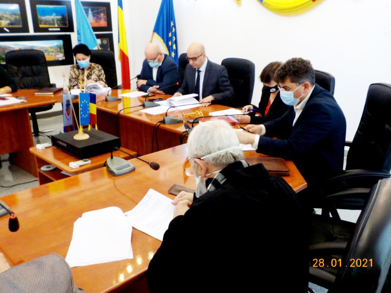 Concis si la obiect punctul de vedere al viceprimarul municipiului Vulcan: „E vorba de educatia pe care trebuie s-o facem!”