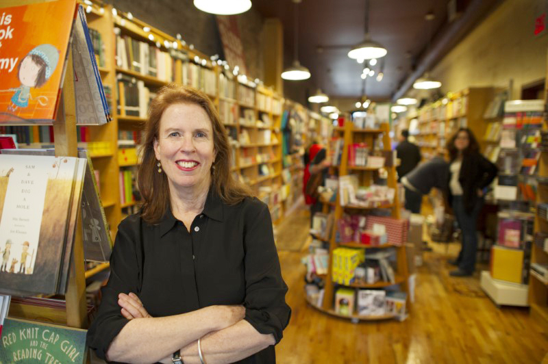 Pamela Redmond Satran: ORICE FEMEIE AR TREBUI…