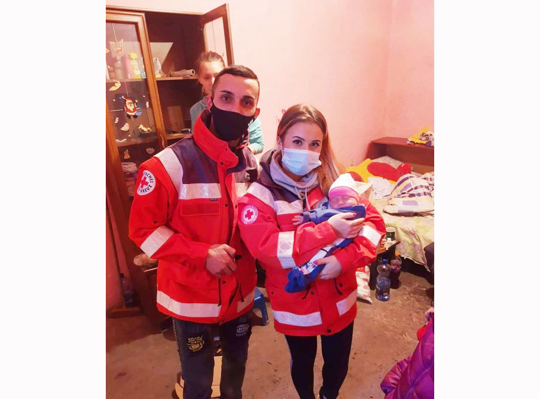 Crucea Rosie Petrosani si Liga Studentilor Petrosani / Actiune crestineasca