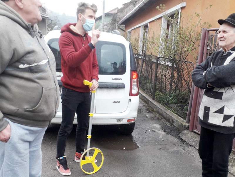 Extinderea coloanei de gaz in Colonia de Jos a Petrosaniului, amanata cu minim un an de catre cei de la Delgaz Grid!