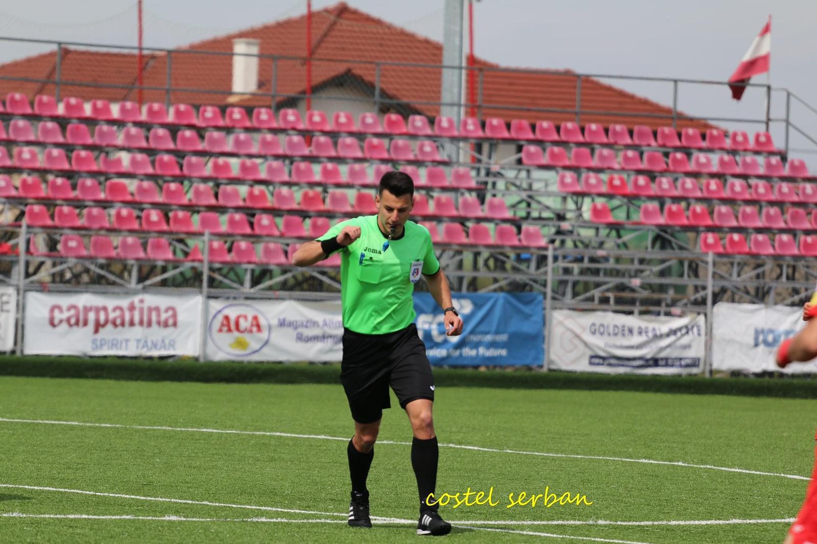 Dupa sase ani, / Judetul Hunedoara are din nou un arbitru la liga a treia