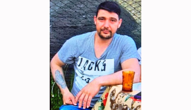 L-ati vazut? / Petrosenean dat de sotie disparut de cateva zile!