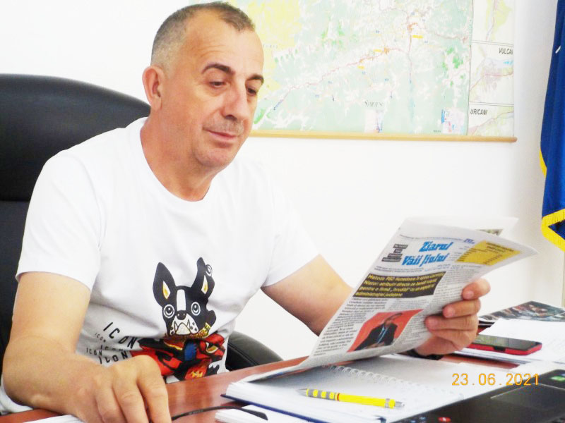 Uricani / Se pune la cale viitorul blocului-turn