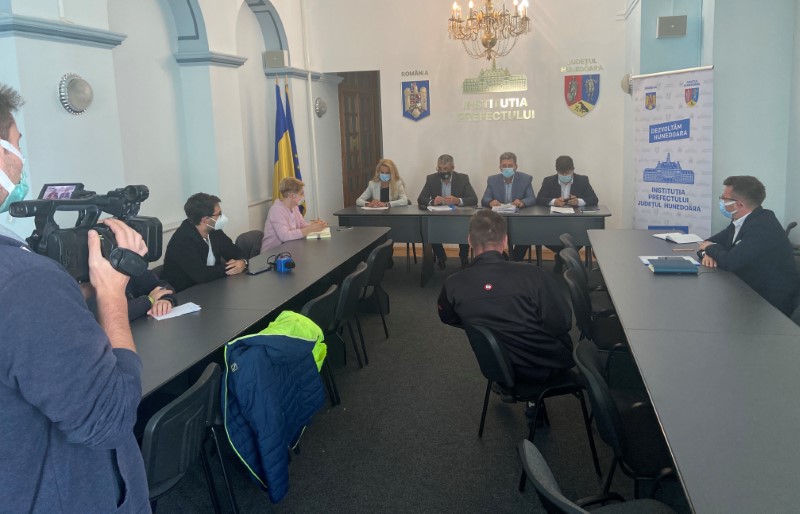 „Dezvoltam Hunedoara” prin sprijinirea realizarii proiectelor locale cu finantare guvernamentala si europeana