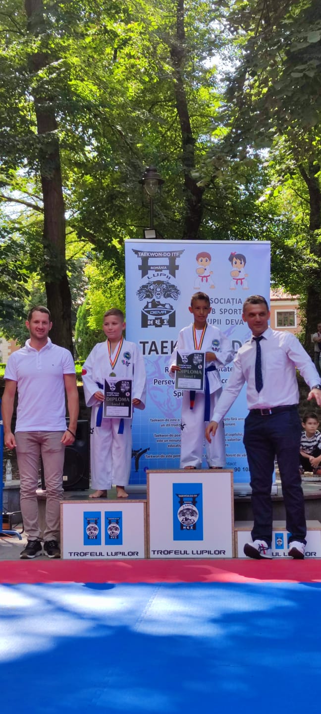La Trofeul „Lupilor” / Pantera de 8 ani multimedaliata