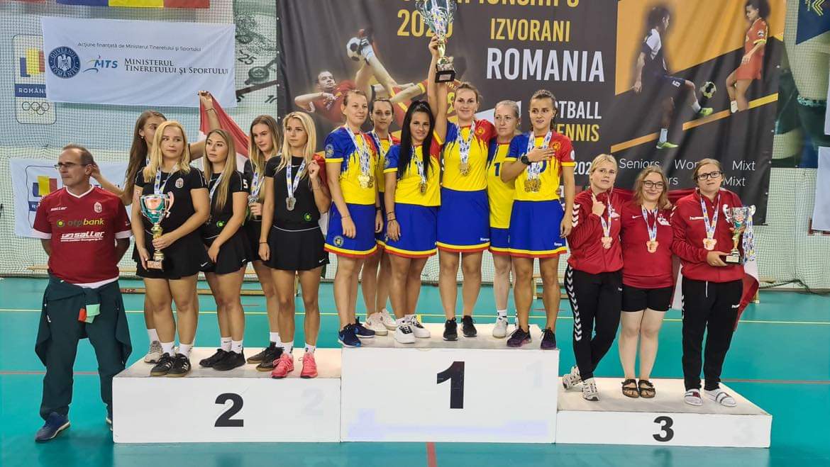 Fotbal tenis / Ana cea de aur