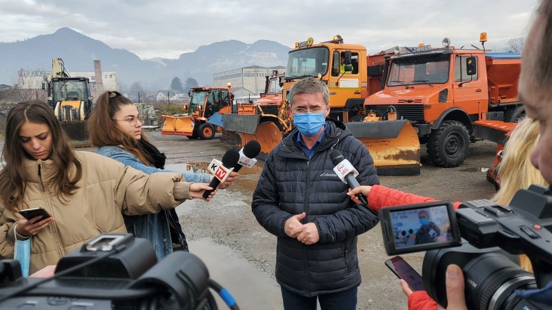 Petrosani / Primarul a prezentat „divizia” de deszapezire