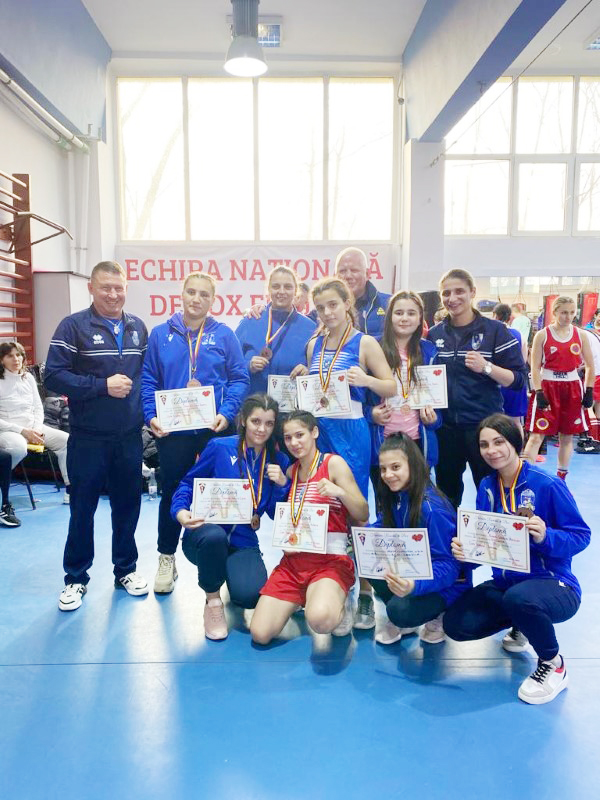 Simeria / Cupa „8 martie” – pentru doamne si domnisoare