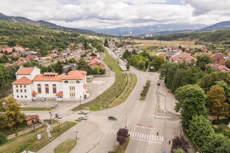 Lupeni / Modernizarea arterei principale – data ca exemplu de urmat de catre cei de la ADR Vest