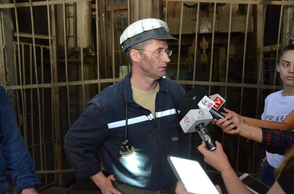 Primarul Tiberiu Iacob - Ridzi, primarul municipiului Petrosani: / Cer Guvernului stoparea inchiderii minelor din Valea Jiului si solicit demisia sefului Garzii de Mediu Hunedoara