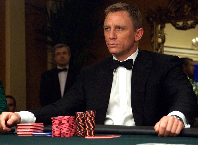 5 lucruri pe care probabil le-ai ratat din filmul Casino Royale