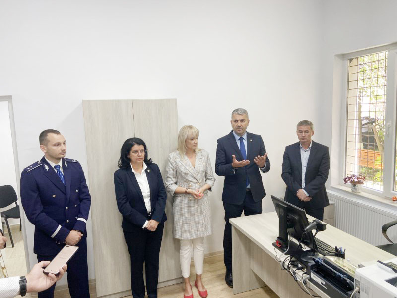 Petrosani / Birou regional pentru inmatriculari si permise
