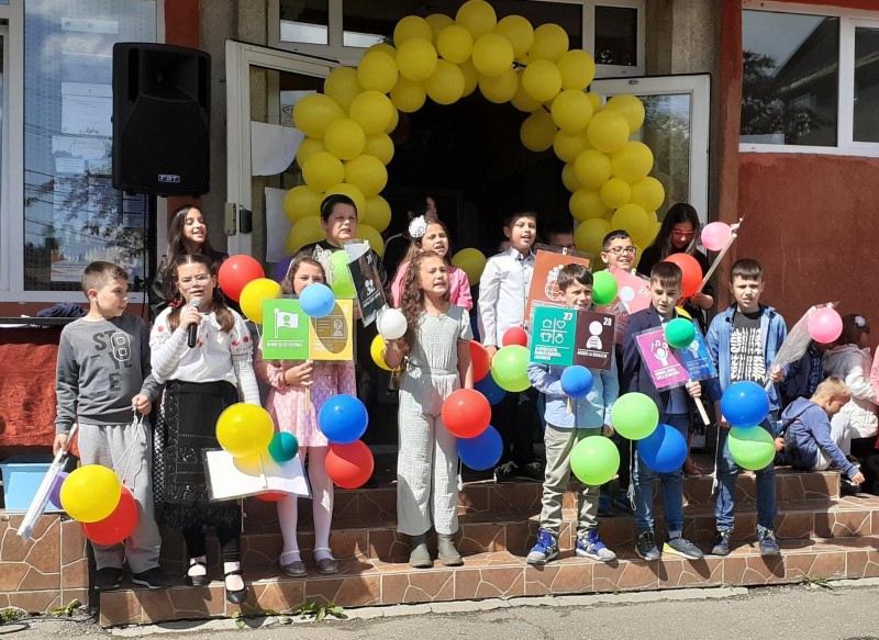 Lupeni / „Lumea minunata a copilariei”