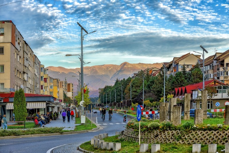 Cum se da Merisanu pe locul 1 din 6, desi e fix pe 4. Daca nu chiar pe 5...