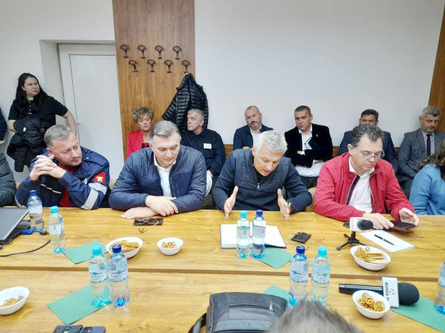 Concluzii care sa poata salva de la inchidere Paroseniul si sa prelungeasca cu sase ani activitatea miniera de la minele Lupeni si Lonea!