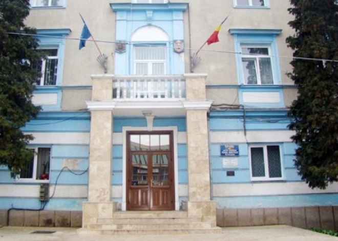 CL  Petrosani/ Anunt privind aprobarea Regulamentului de atestare a administratorilor de imobile (condominii), persoane fizice, persoane fizice autorizate si persoane juridice specializate