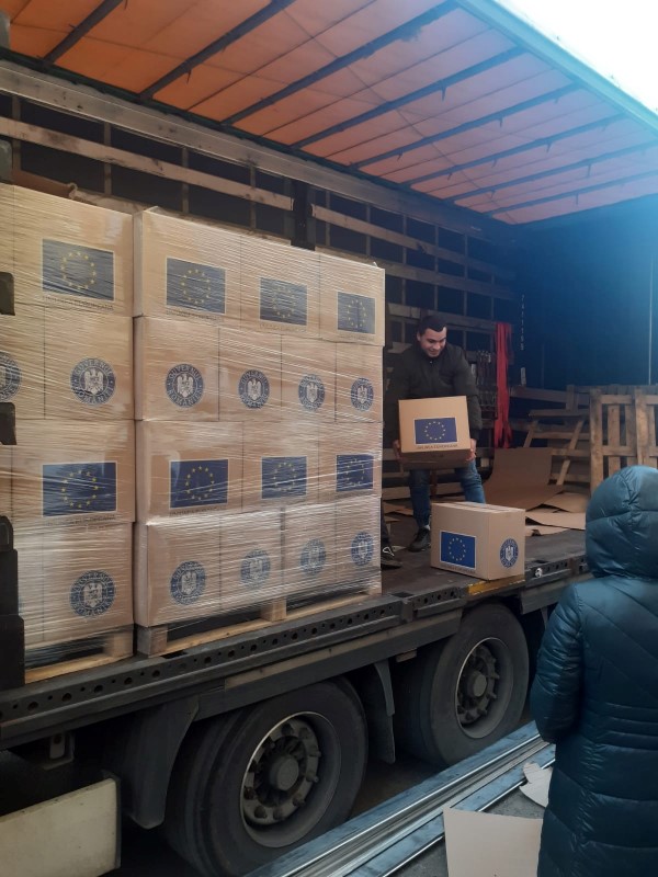 Petrosani / Au sosit alimentele neperisabile pentru cei 1.105 de petroseneni distribuite de DAS prin POAD!