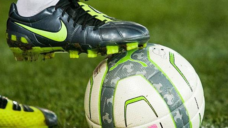 Fotbal amical / Corvinul a remizat cu Viitorul