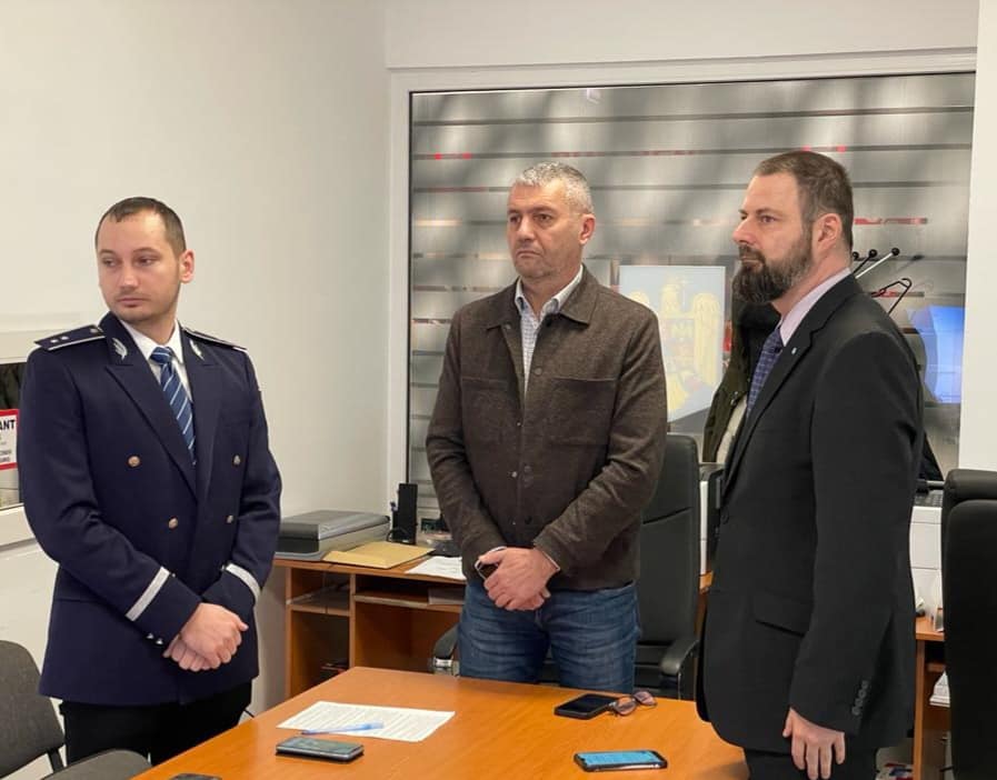 Prefectul, mereu in activitate. A participat la evaluarea activitatii Directiei Generale Permise de Conducere si Inmatriculari