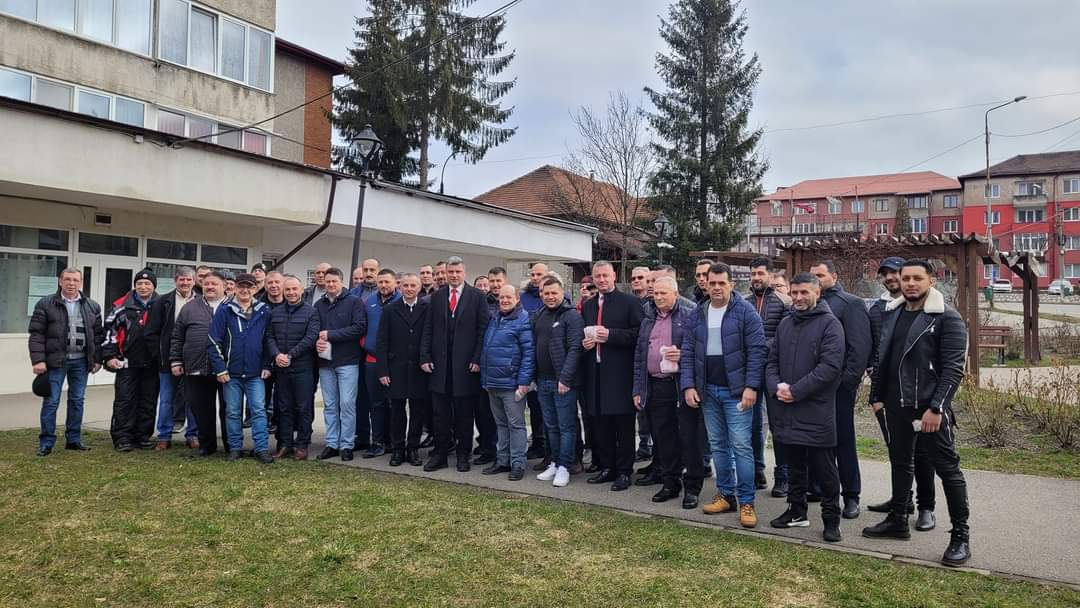 1 Martie i-a scos din nou pe strada pe barbatii din PSD Lupeni