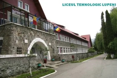 Lupeni / Primaria modernizeaza Liceul Tehnologic