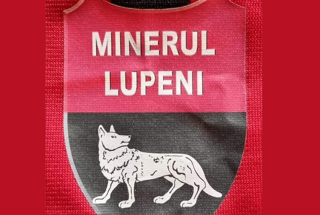 Fotbal. Liga 4. Minerii se pregatesc pentru semifinala 