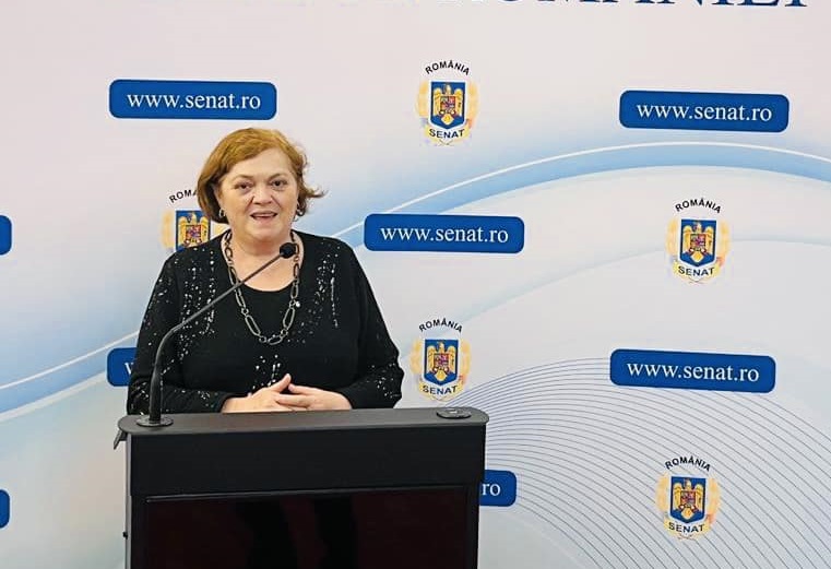 Caz rezolvat de senatorul liberal Lucica Dina Muntean. Scoala din Banita - inclusa pe lista celor eligibile pentru proiectul „Microbuze electrice pentru elevi” derulat prin PNRR