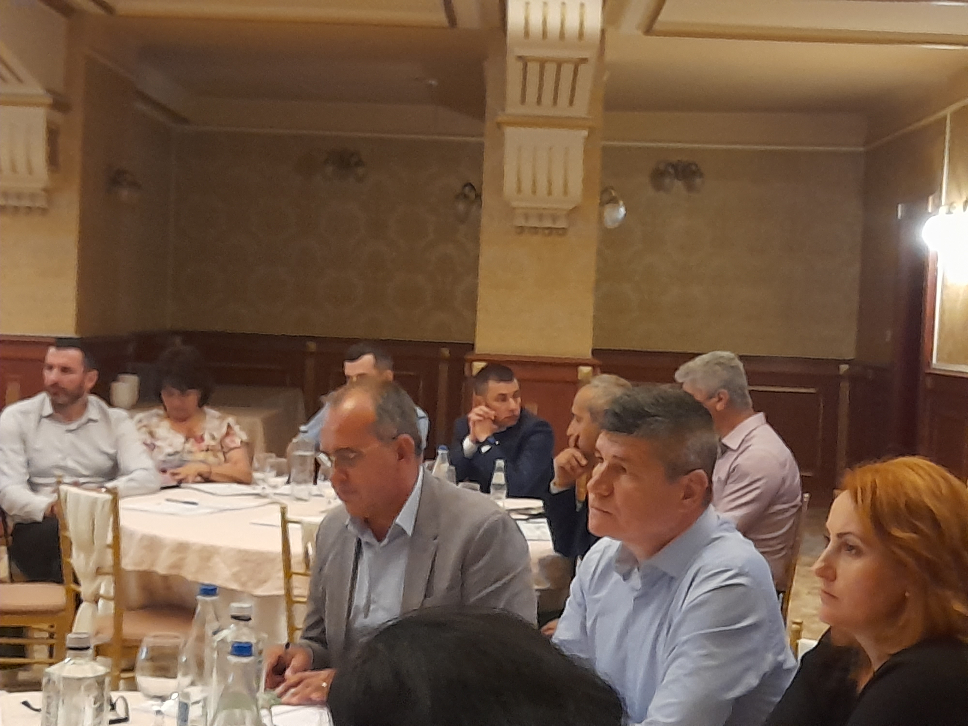 Petrosani / Seminarul „Energie Regenerabila in Romania: prezent si perspective” – un succes