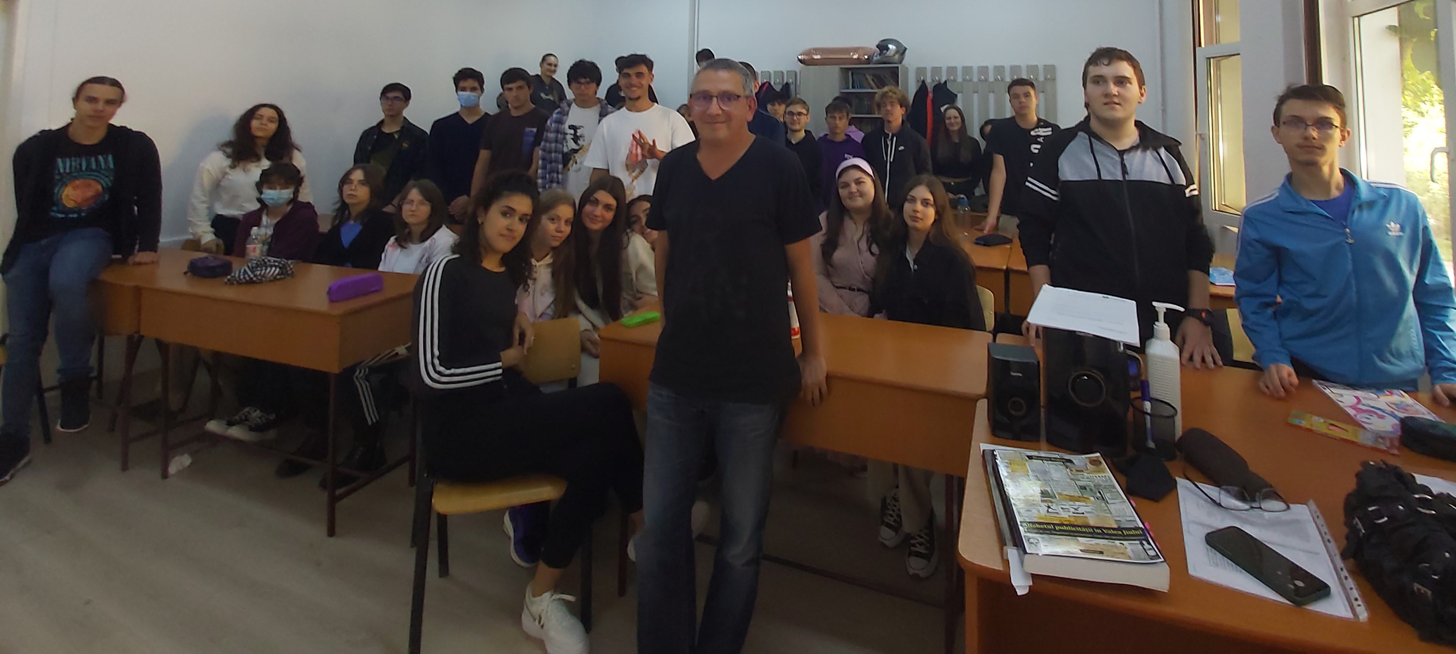 In cautarea evreilor de altadata / O preumblare pe Strada Mare a Petrosaniului