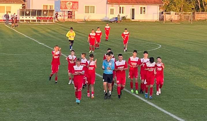 Fotbal. U15. Hateganii, victoriosi in fata vulcanenilor