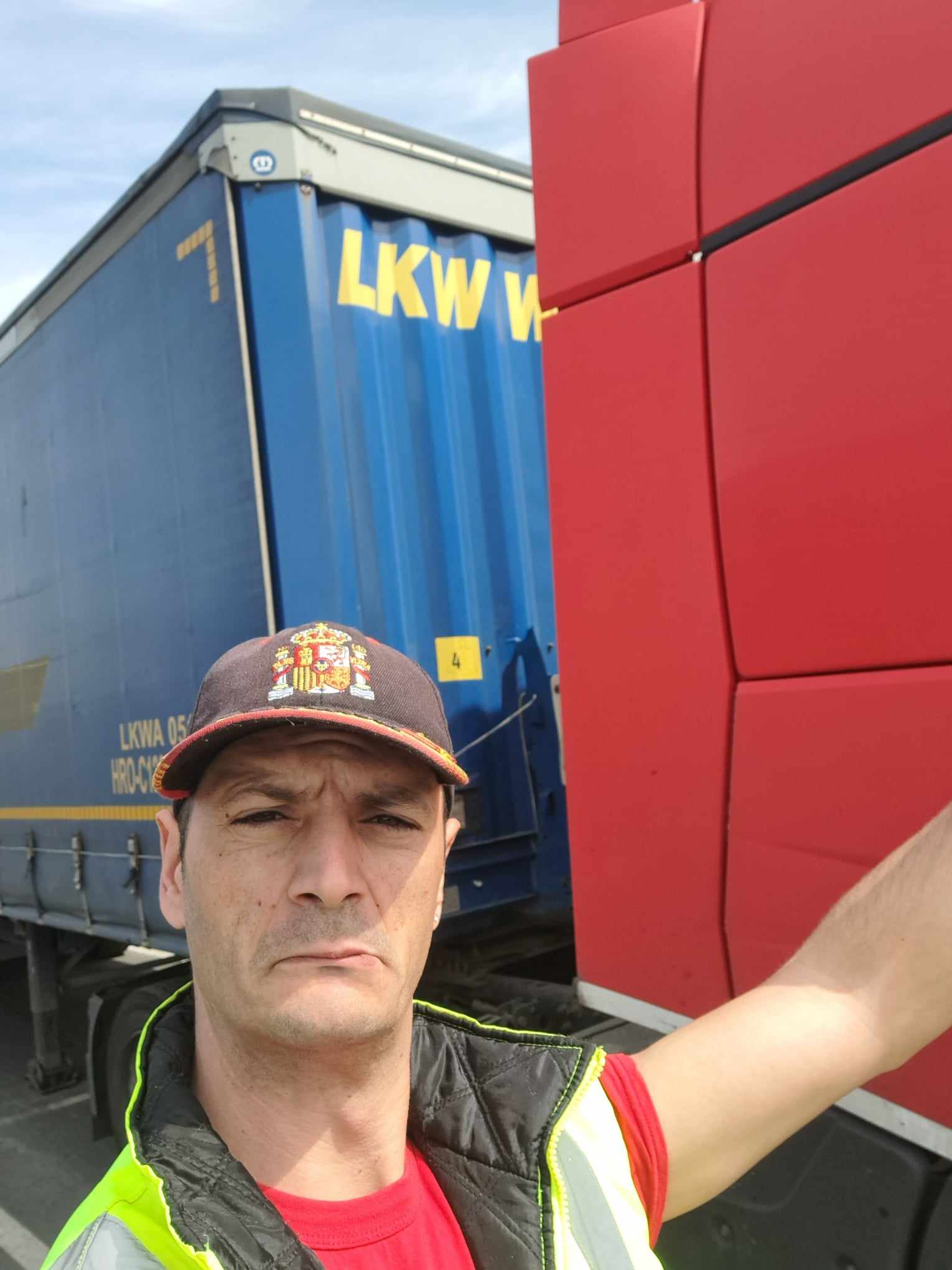 Alergatorul Viorel Rimniceanu s-a facut sofer pe tir: „Lipsurile banesti m-au tinut departe de concursuri”