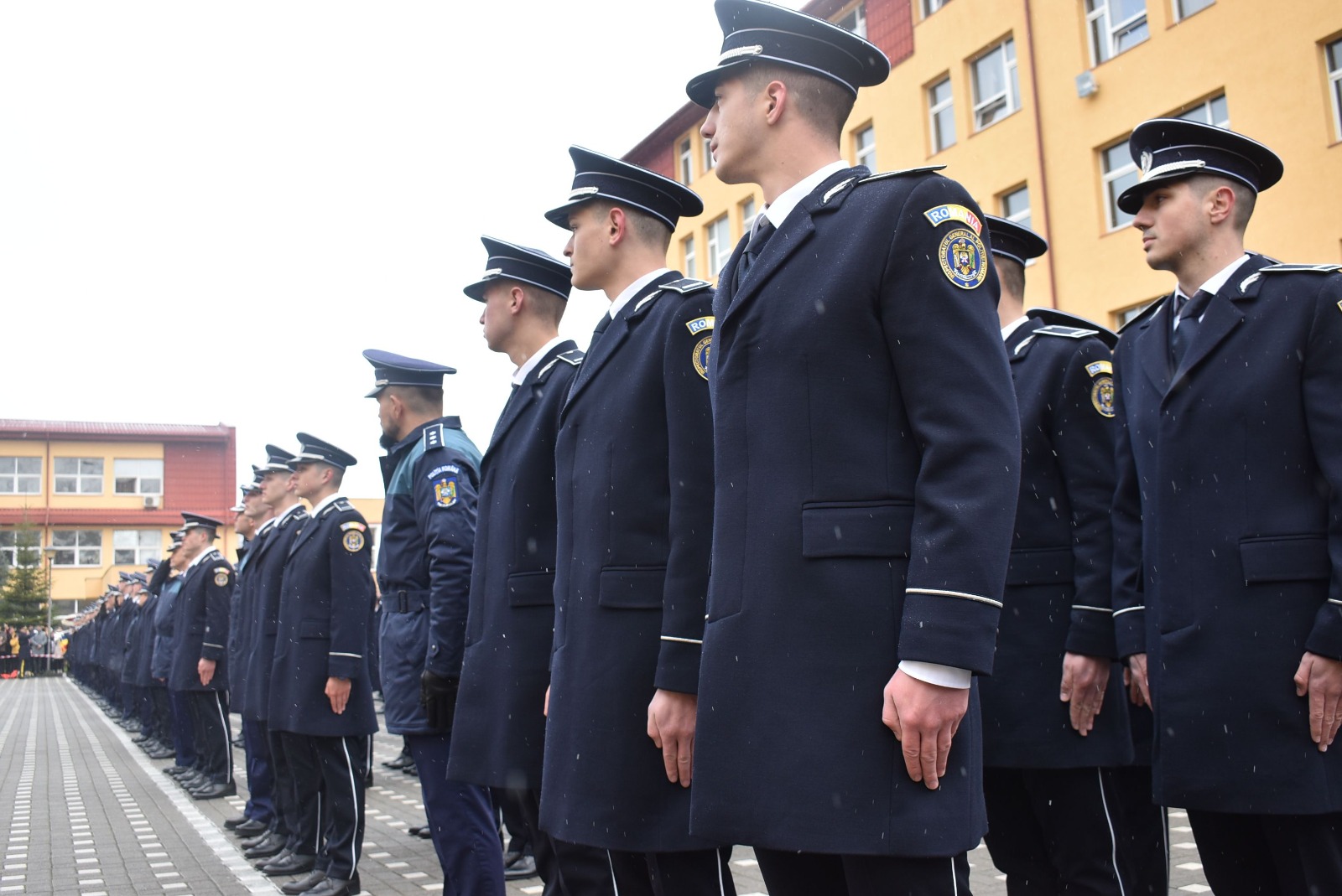Concurenta dura pentru admiterea la scolile de Politie. 6000 de candidati pentru 1640 de locuri