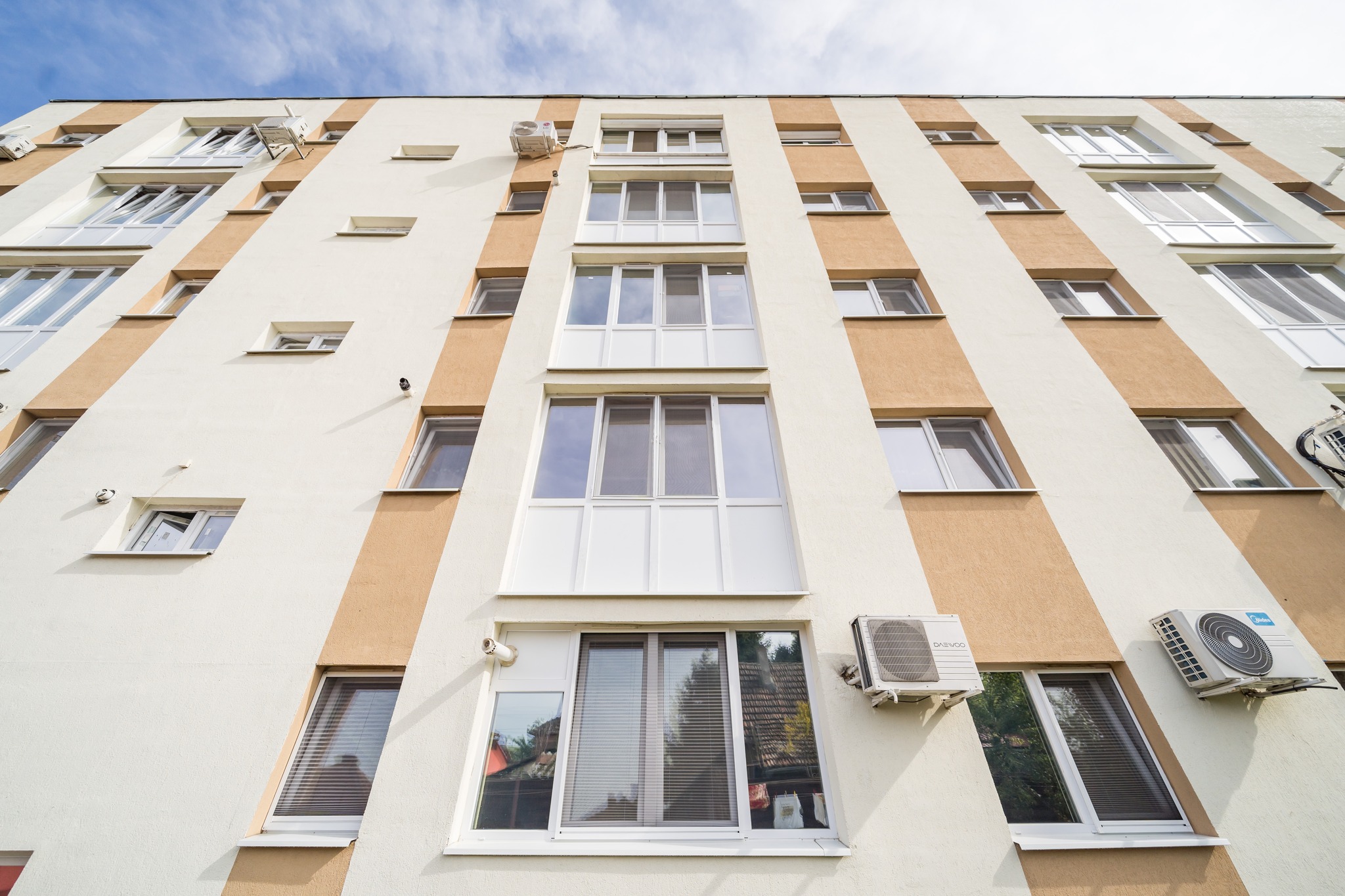 ADR Vest. Peste 55 de milioane de euro pentru reabilitarea termica a blocurilor