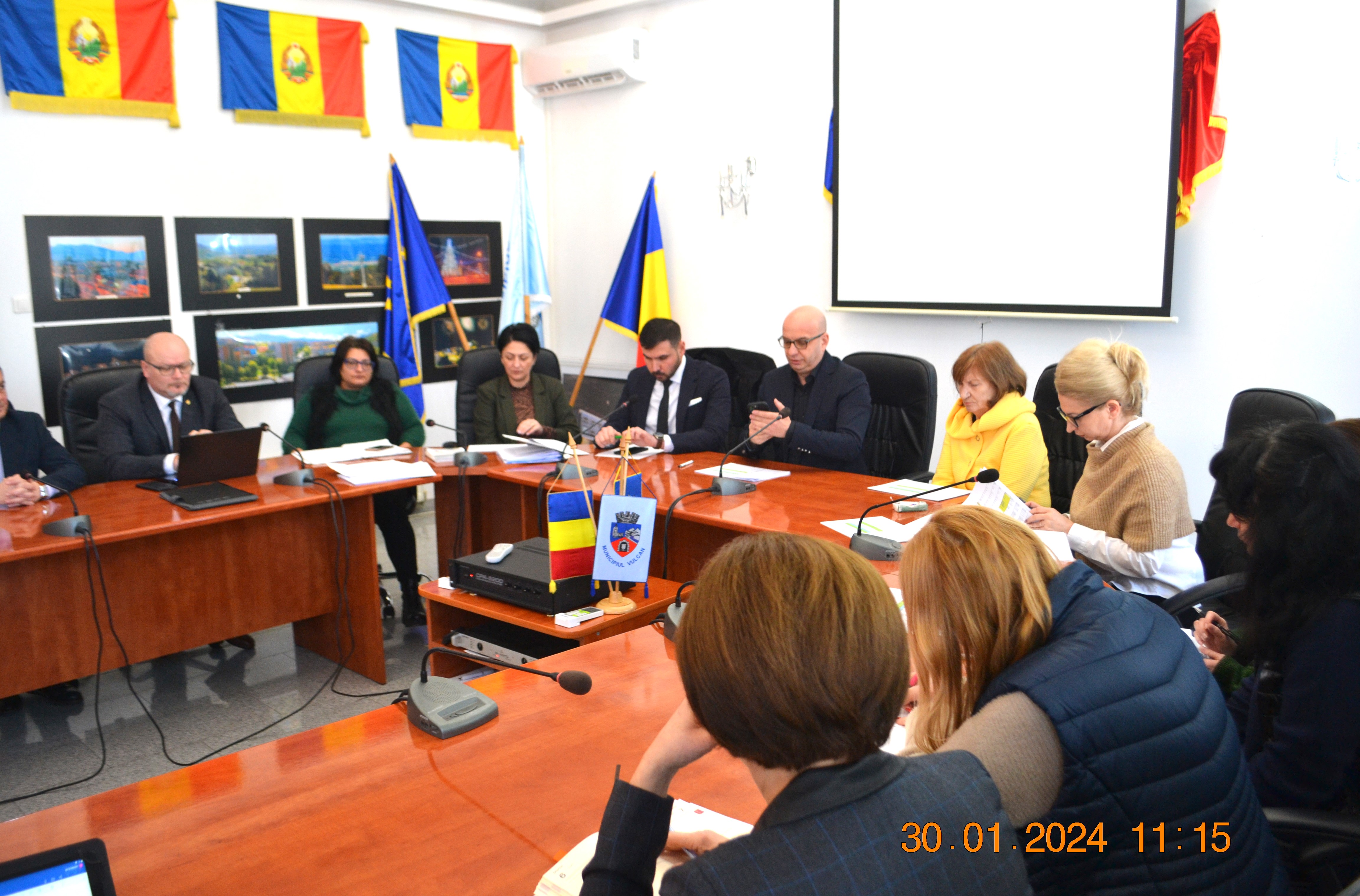 Vulcan. Proiectul de buget local s-a aflat in dezbaterea cetatenilor
