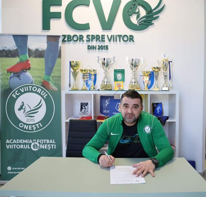 Fostul jiulist Horatiu Popa / Secund in Liga 3