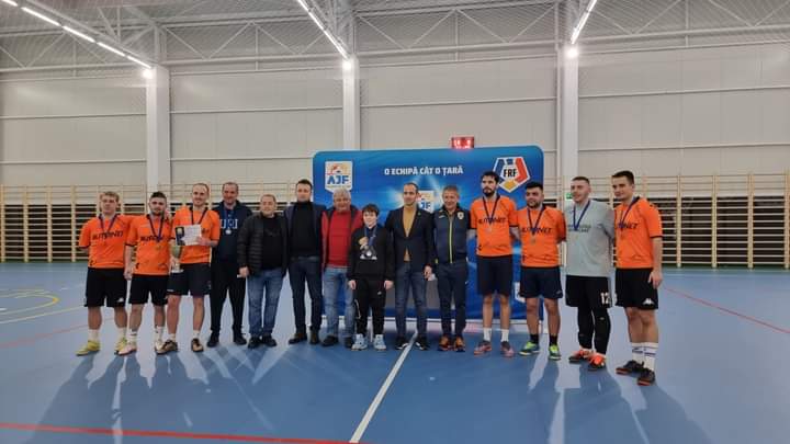 Un fost jiulist face performanta la juniorii Devei