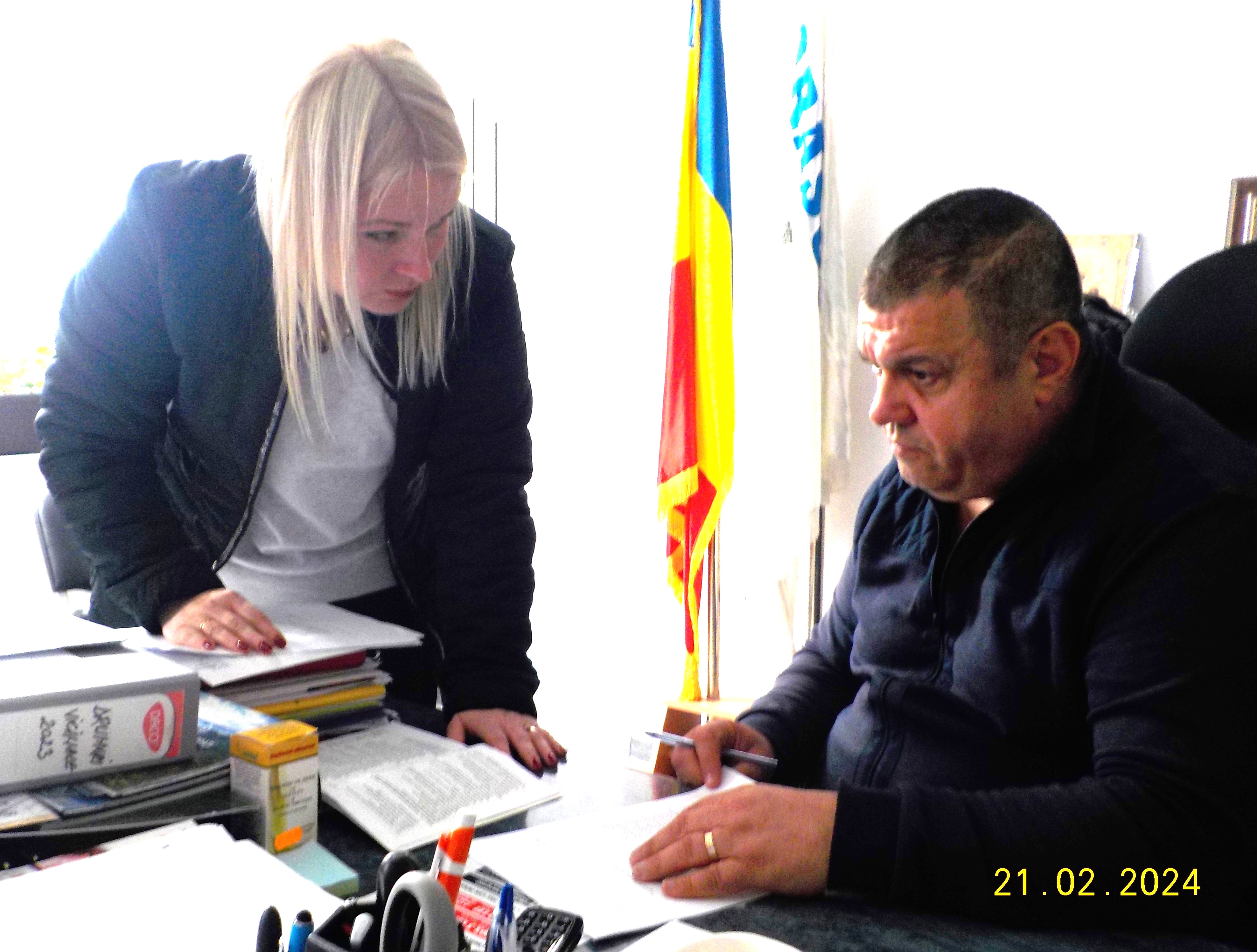 Uricani. Buhaescu si concediile