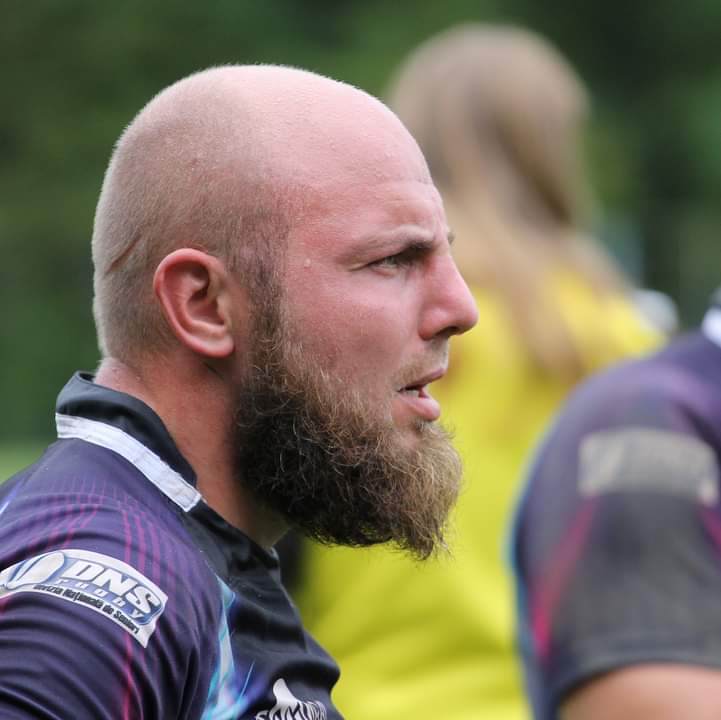 Raul Vilceanu: / „Cand le-am prezentat copiilor o minge de rugby au ramas uimiti”