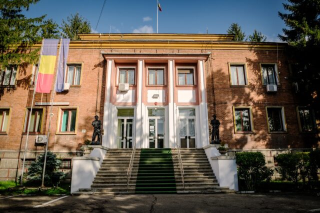 O demisie care genereaza economii substantiale… Consiliul de Administratie al CEVJ a luat act de demisia d-lui Eusebiu Bebi DURBACA din functia de Director general
