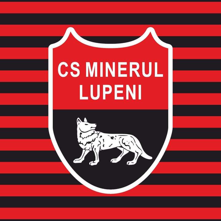 Fotbal. Cupa Romaniei / Meci aprins la Lupeni