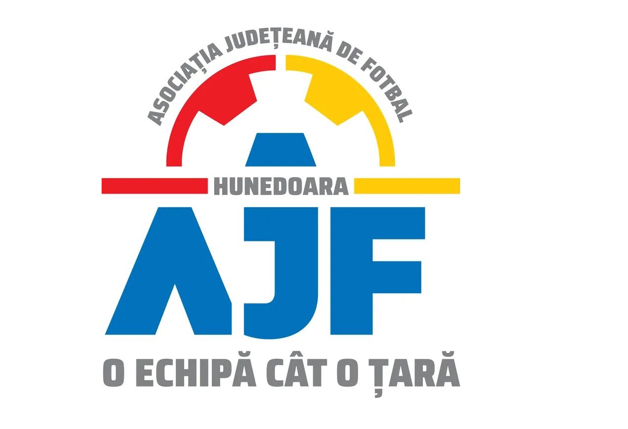 Se reia fotbalul mic