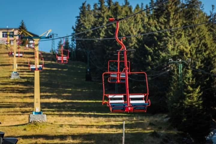 „Red Bull Outrun The Lift” / Pe loc repaos