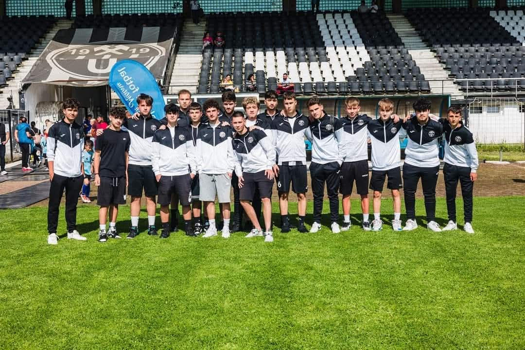 Fotbal. Juniori U19. Juniorii jiulisti bat in deplasare