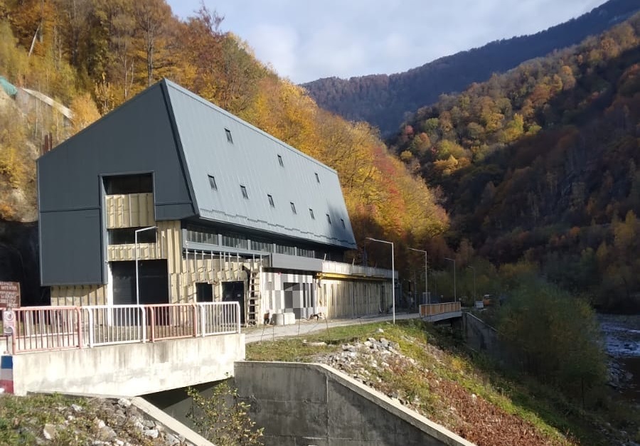 Ciolacule, / Dam si noi drumul la turbine pe Defileul Jiului?