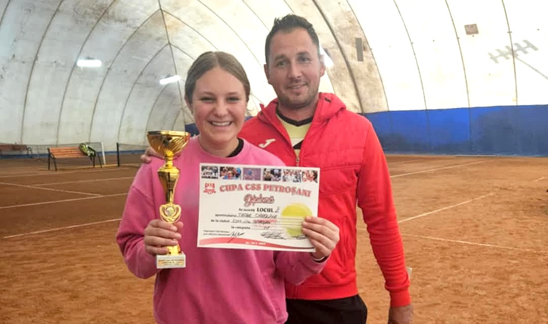 Tenis de camp / Rezultate bune pentru municipali la Cupa CSS Petrosani