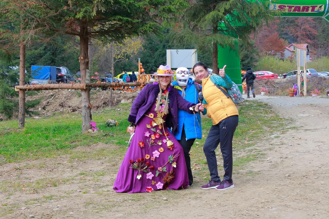 „Pedaleaza in toamna petrileana” 