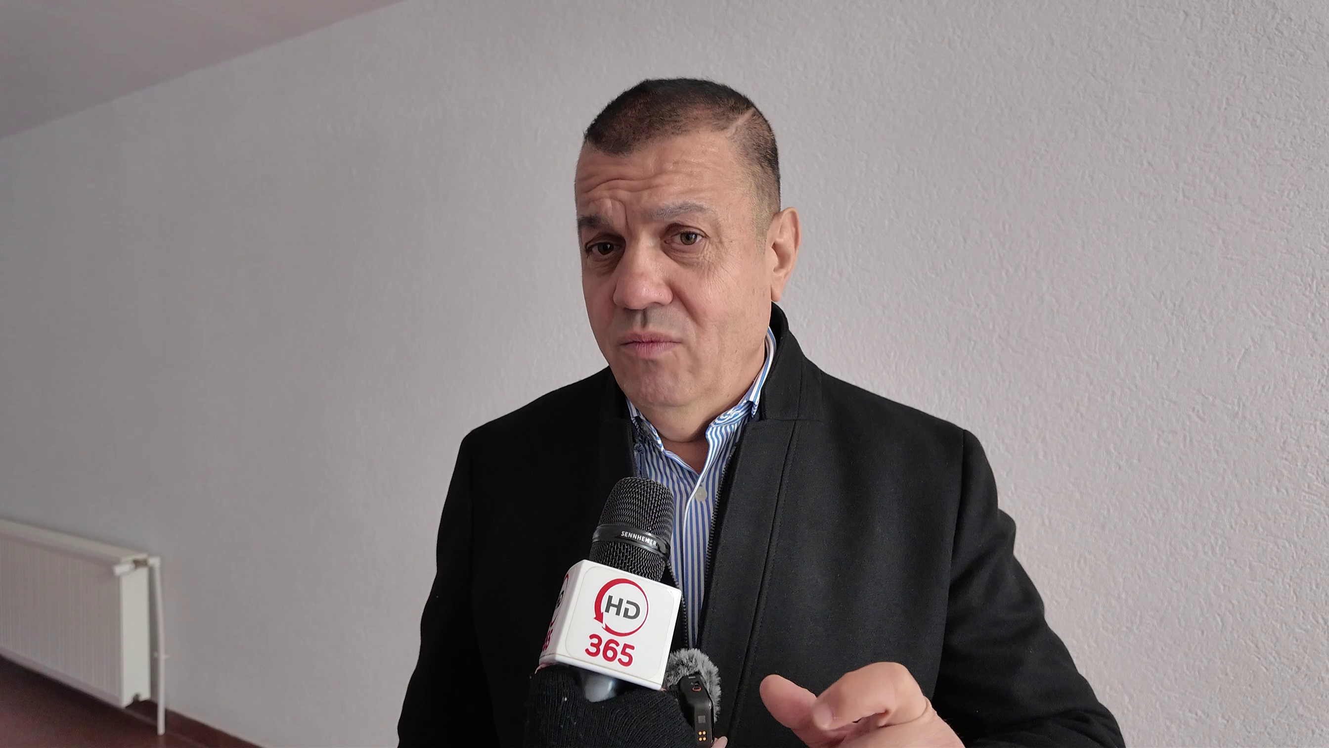 Danut Buhaescu „Lucrarile la drum sunt in grafic”