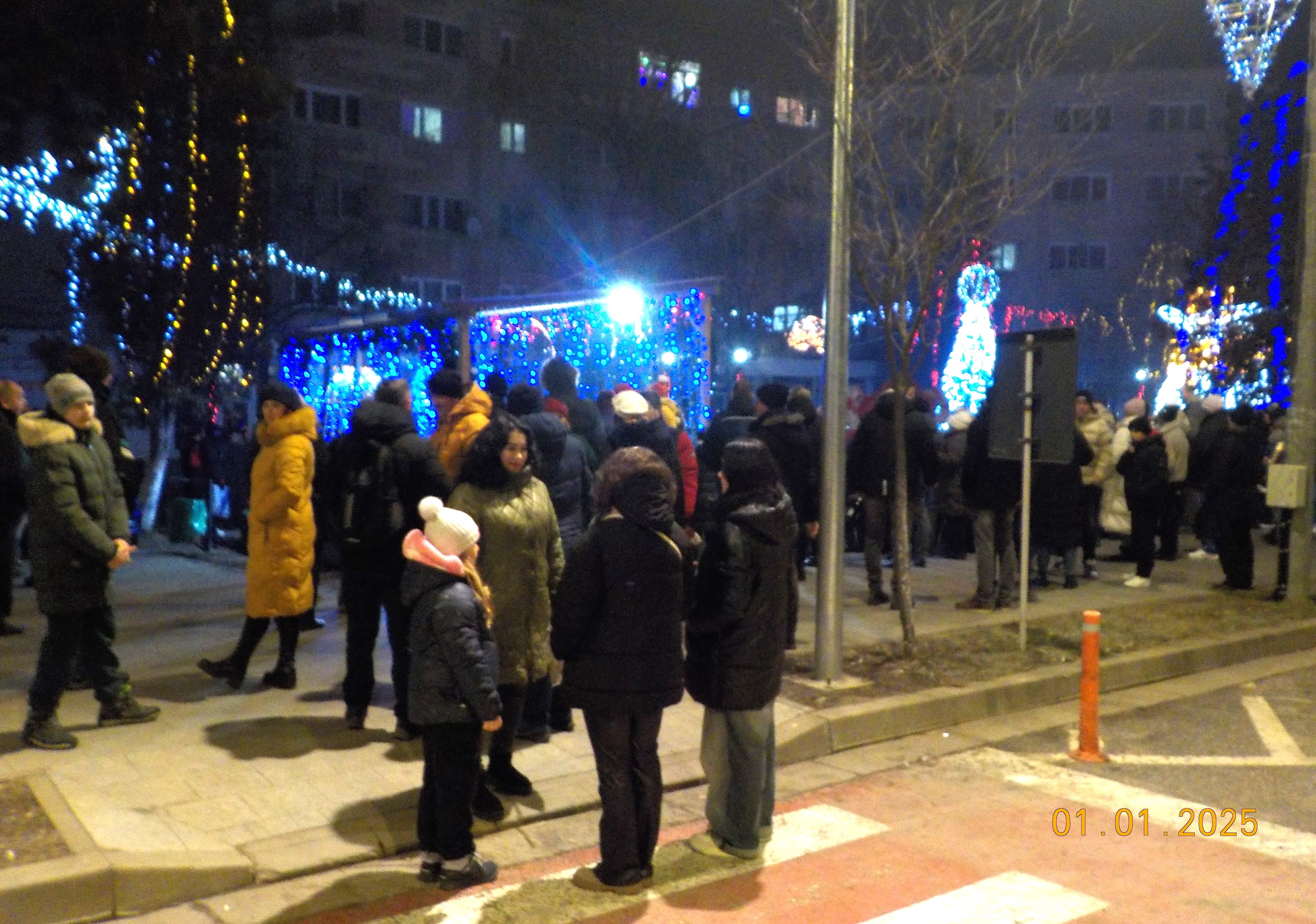 Vulcan / Pe bulevard in noaptea dintre ani