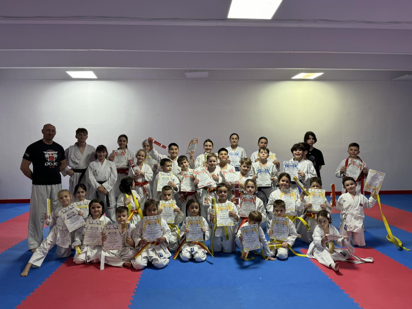 Examen de grad pentru micii karateka